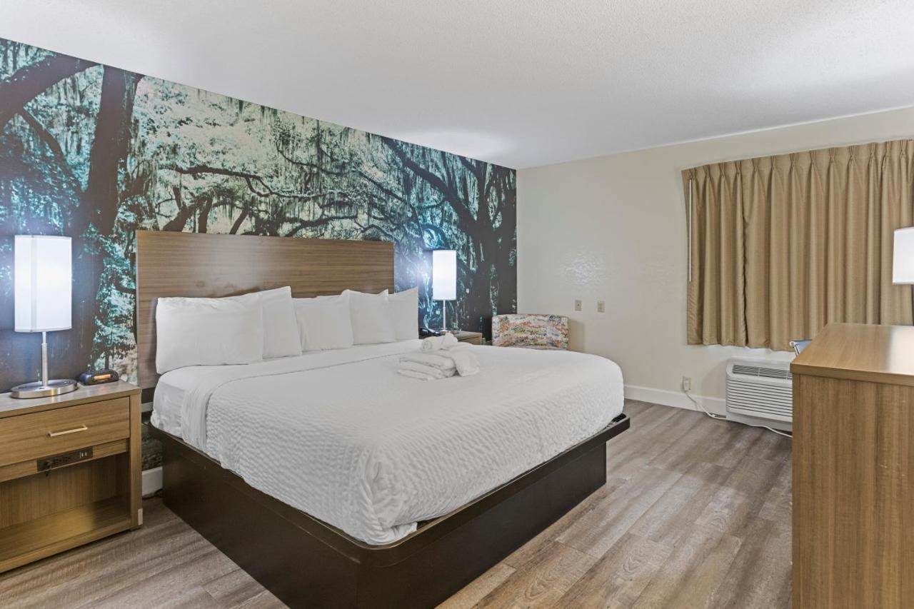 Clarion Pointe Savannah Gateway I-95 Luaran gambar
