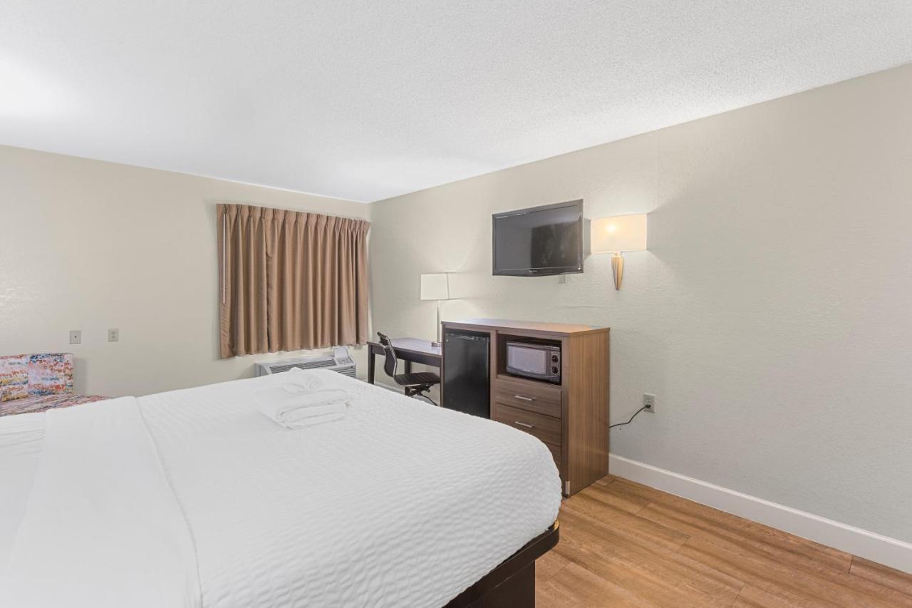 Clarion Pointe Savannah Gateway I-95 Luaran gambar