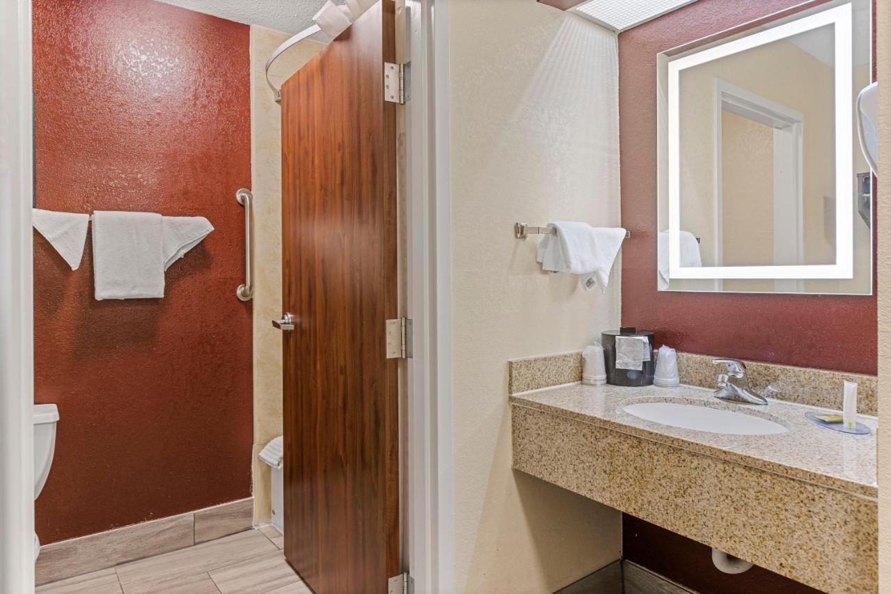 Clarion Pointe Savannah Gateway I-95 Luaran gambar