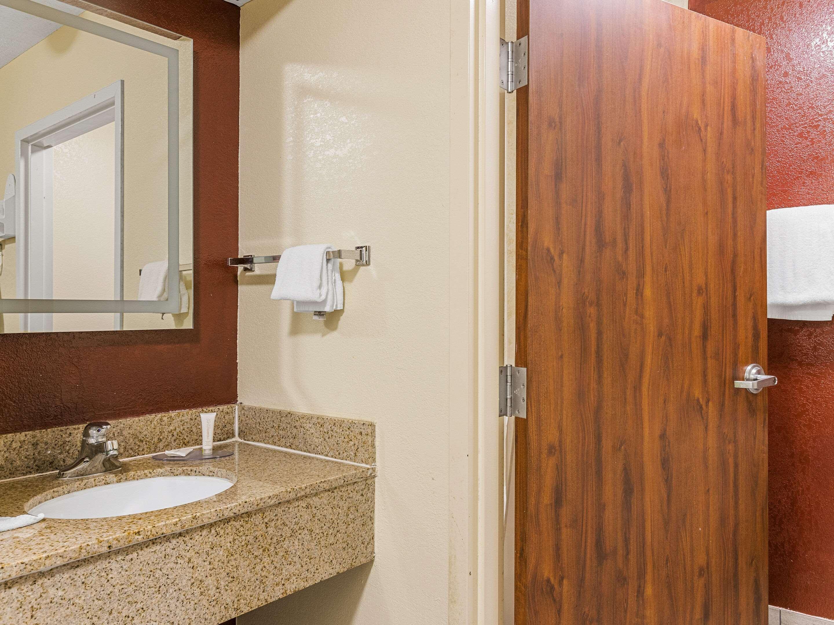 Clarion Pointe Savannah Gateway I-95 Luaran gambar
